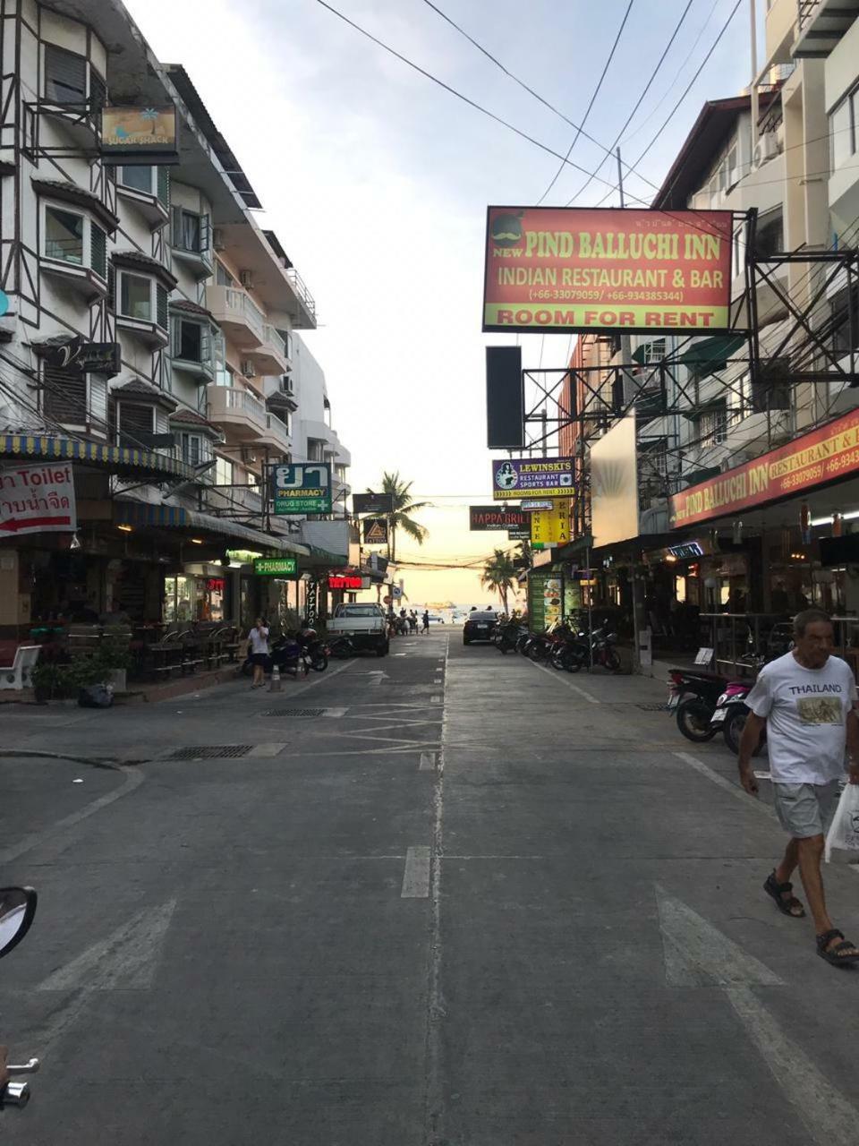 Encore Sea View Pattaya Luaran gambar